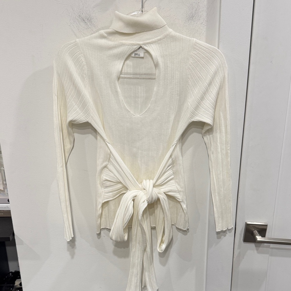 The Line by K Cream Tie-Front Ribbed Blouse